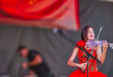 Award Shows - Woman Playing Electric Flying on Stage