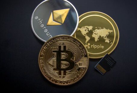 Cryptocurrency - Ripple, Etehereum and Bitcoin and Micro Sdhc Card